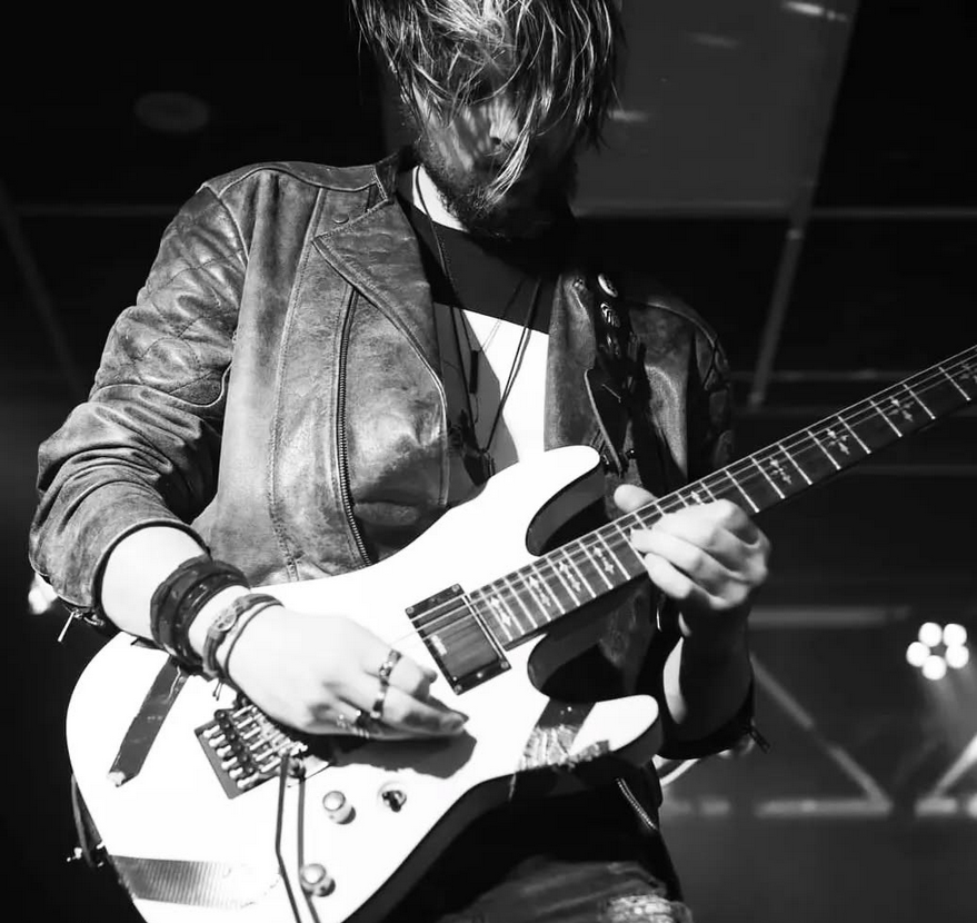 Screenshot 2025-06-08 at 17-17-50 Stevie Lees (@sqweeben) • Instagram photos and videos